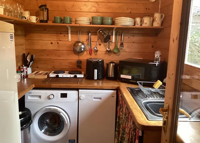 Pet Friendly - Hikers Paradise - South Facing