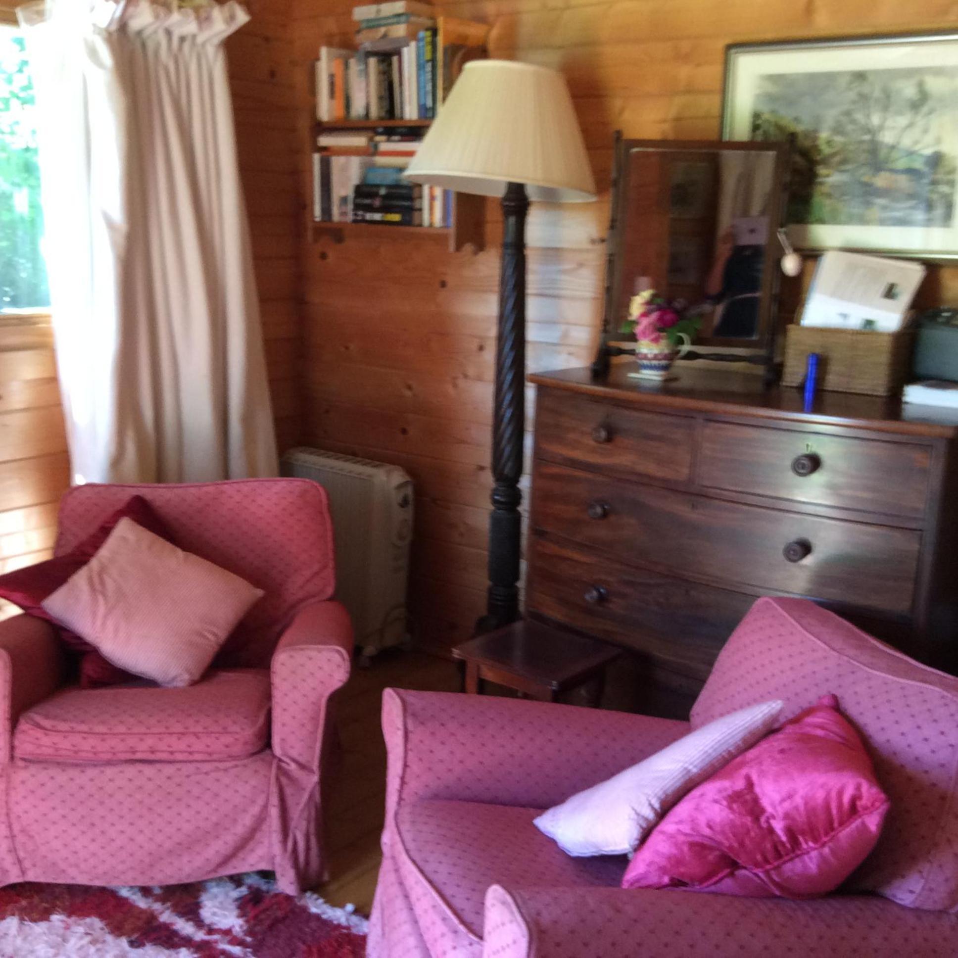 Holiday home Pet Friendly - Hikers Paradise - South Facing *